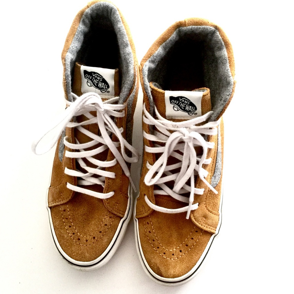 VANS Off The Wall HighTop Sneakers/W7, M5.5